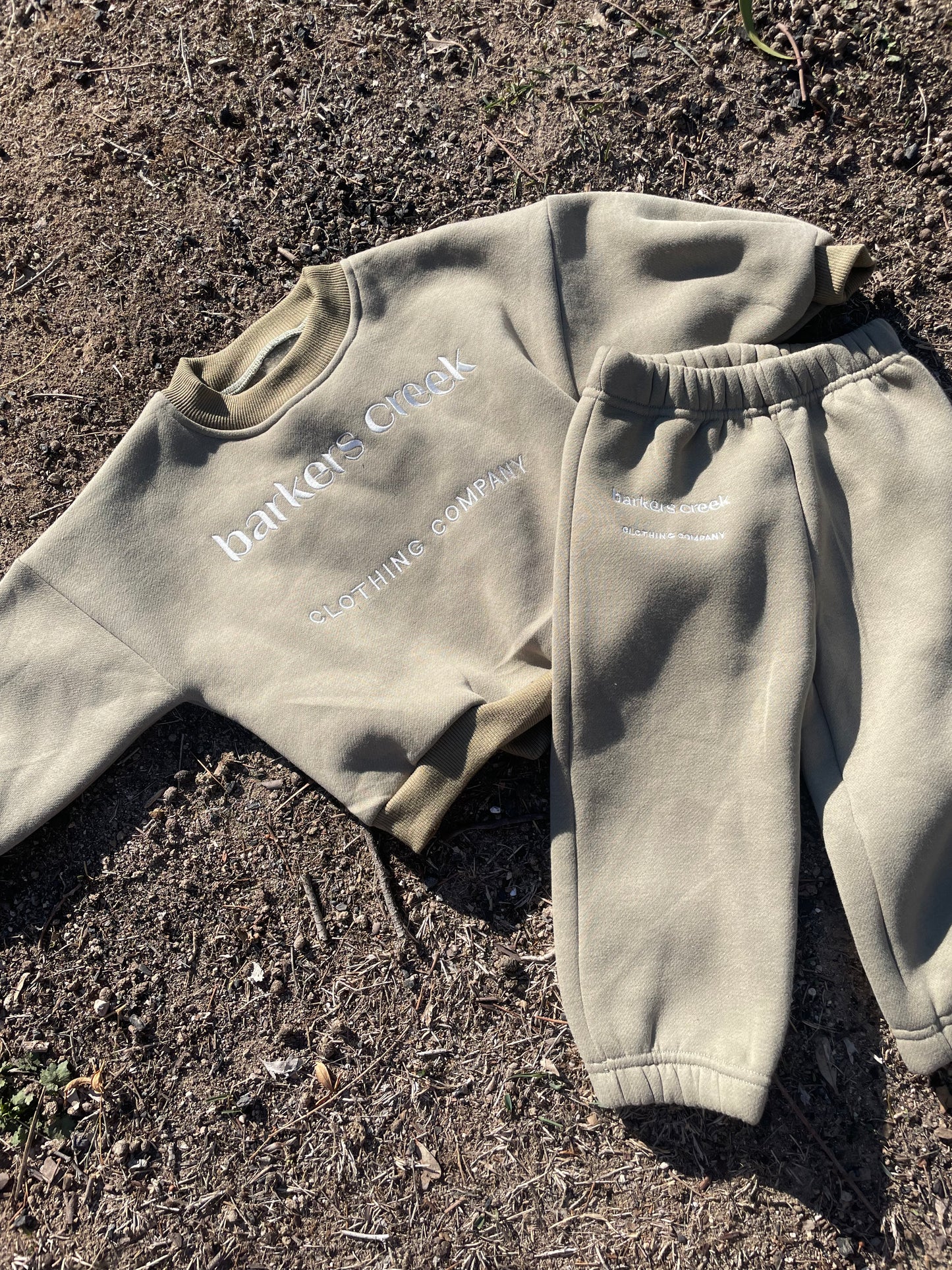 Eucalyptus leaves tracksuit set